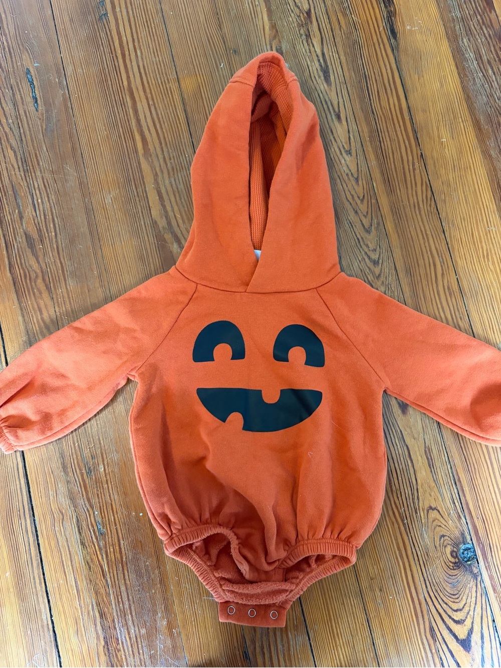 Jack-o-lantern sweatshirt